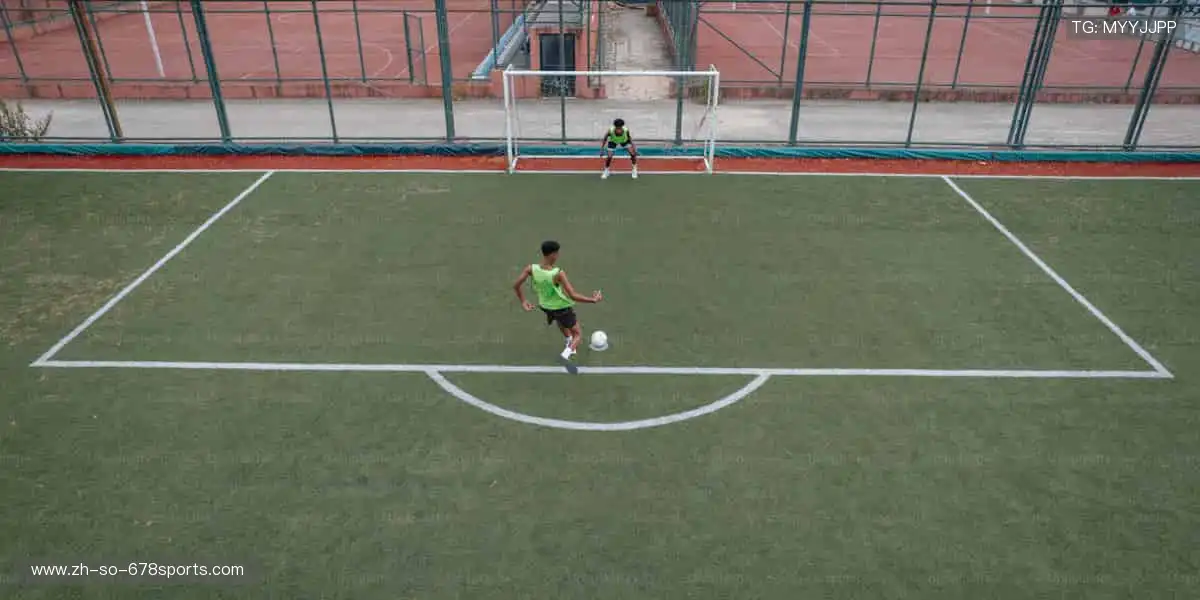 👕潮流装备，个性十足！🎁送礼首选，传递体育精神！